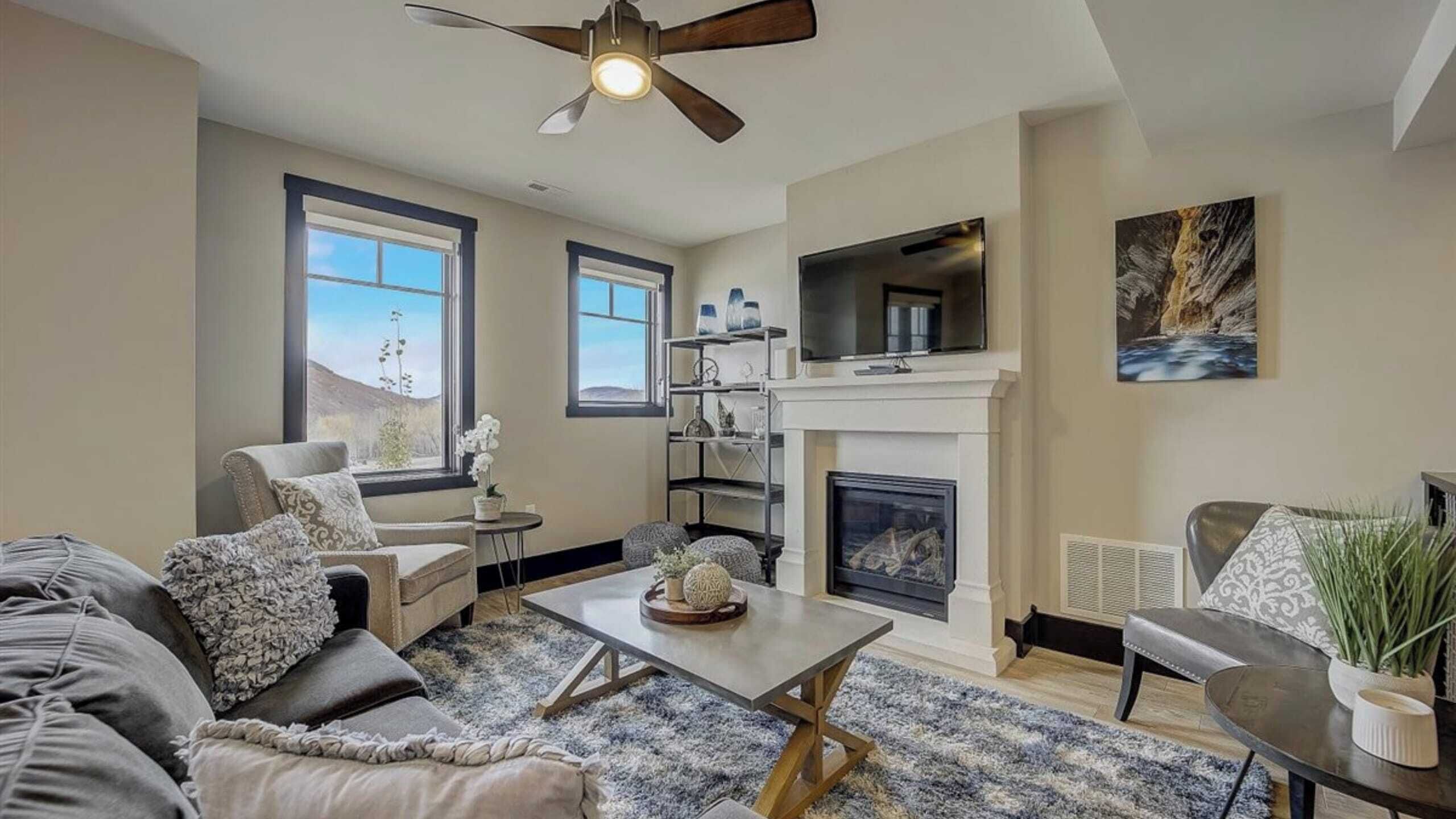 House (3 Bedrooms) | Interior