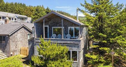 Chapman Cove by Avantstay Gorgeous Beach Bungalow w/ Sauna