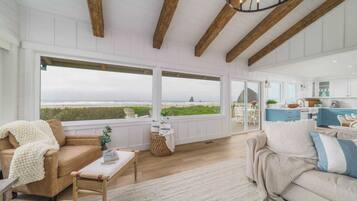 Nhà (3 Bedrooms) | Nội thất