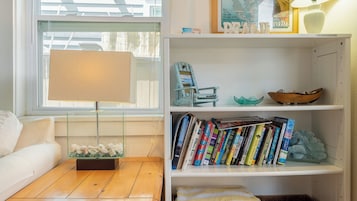 House (1 Bedroom) | Interior