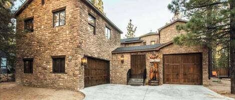 Voorkant van accommodatie