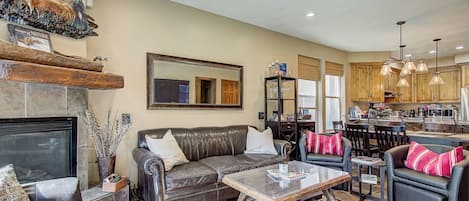Talo (4 Bedrooms) | Sisätilat
