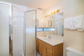 Nhà (2 Bedrooms) | Nội thất