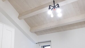 Interior - S291 - Sirolo, new three-room townhouse in the historic centre (Sirolo)