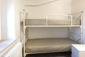 2 bedrooms, bed sheets - S291 - Sirolo, new three-room townhouse in the historic centre (Sirolo)