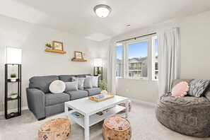 Smart TV, chimenea