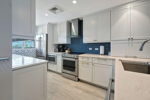 Microwave, oven, stovetop, dishwasher