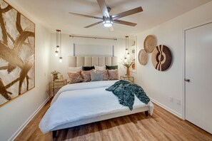 3 chambres, bureau, fer et planche à repasser, Internet gratuit