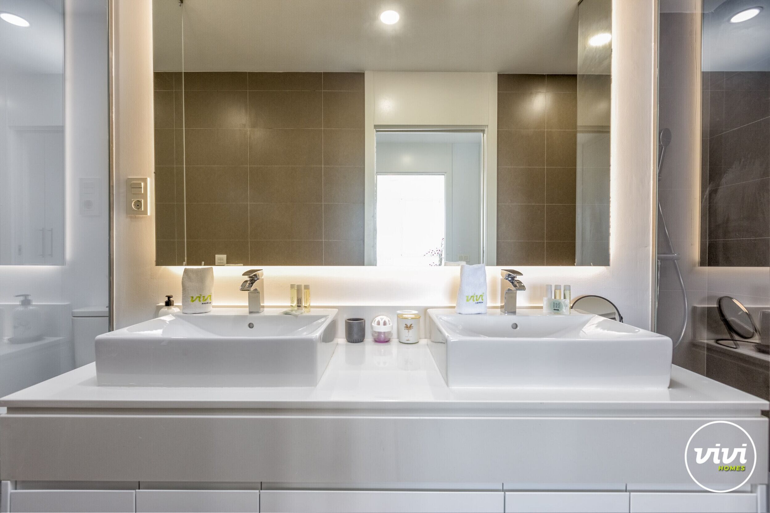 Bathtub, hair dryer, towels, soap