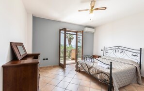 7 chambres, lit de bébé portatif, accès au Wi-Fi (inclus)