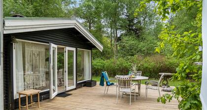 Amazing home in Rørvig with kitchen