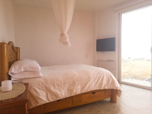 Basic Room | Rollaway beds, free WiFi, bed sheets - Eco-espacio By Rotamundos  (Ixtapan de la Sal)