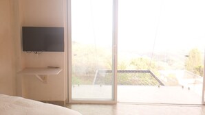 Basic Room | Terrace/patio - Eco-espacio By Rotamundos  (Ixtapan de la Sal)