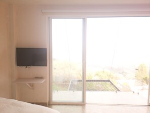 Basic Room | Terrace/patio - Eco-espacio By Rotamundos (Ixtapan de la Sal)