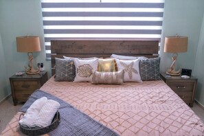 3 habitaciones, escritorio, wifi y ropa de cama 