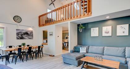Sunday Slopes - Game Room + Central Location!