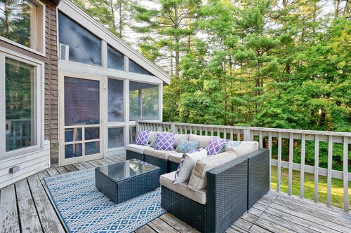 Sunday Slopes - Game Room + Central Location!