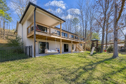 The Fox Den - 4BR/3BA - Sleeps 12