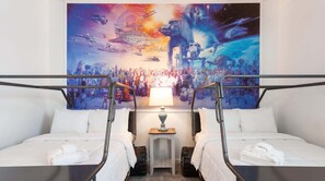 15 bedrooms, iron/ironing board, WiFi, bed sheets - NICE 15BR Home Near Disney | Groups Welcome (Kissimmee)