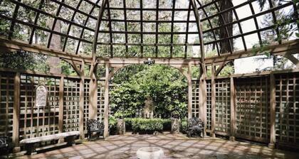 Q House in Lakewood - 5BR, 3Bath + AC. Sleeps 16. Kid and Pet-Friendly