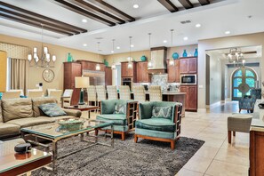 Smart TV, video games, DVD player, table football - Family Fun in Reunion Resorts! (Four Corners)