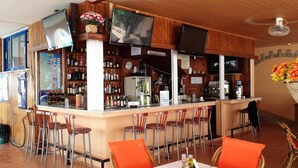 Bar (di hartanah)