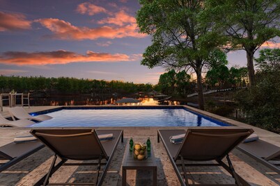 Salience Path w/Heated Pool & Game Room