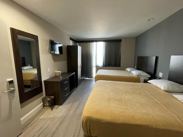 Basic Room, Accessible