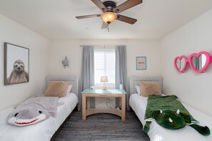 3 Schlafzimmer, Bügeleisen/Bügelbrett, WLAN