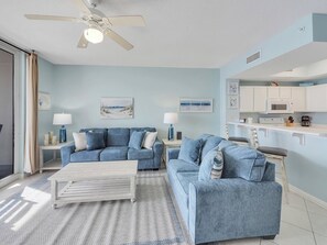 Unclassified image, 4 of 26, button