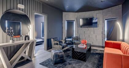 Elegant Black Modern Getaway