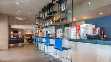 Bar (in der Unterkunft)