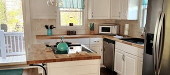 Cute and Cozy 2bd-Pet Friendly-4 Miles to LU!