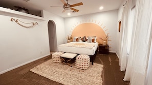 3 bedrooms, desk, iron/ironing board, travel cot
