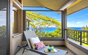 Terrace/patio - Kapalua Ridge Villas Resort by KBM (Lahaina)