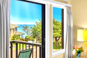 Condo (1 Bedroom) | 2 bedrooms, iron/ironing board, free cribs/infant beds, free WiFi - Kapalua Ridge Villas by KBM (Lahaina)