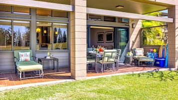 Condo (4 Bedrooms) | Front of property