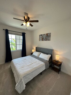 2 多间卧室、WiFi