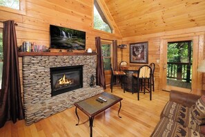 Smart TV, fireplace