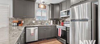 Newly Remodeled Home Across from Golf Course—On Centennial Trail, Near Elke Point Wedding Venue