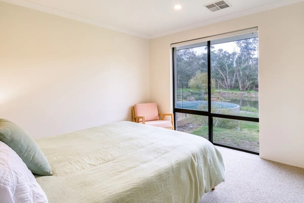 Luxury Swan Valley farm stay Perth Vrbo