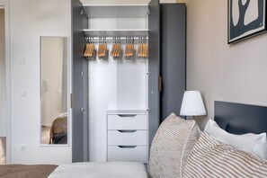 3 Schlafzimmer, Bügeleisen/Bügelbrett, WLAN, Bettwäsche