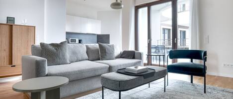 Télévision, chaîne hi-fi