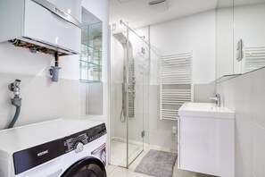 Hair dryer, towels