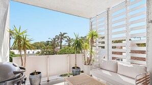 Unclassified image, 4 of 14, button - Bellevue Hill Designer, Beaches, City & Views (Bellevue Hill)