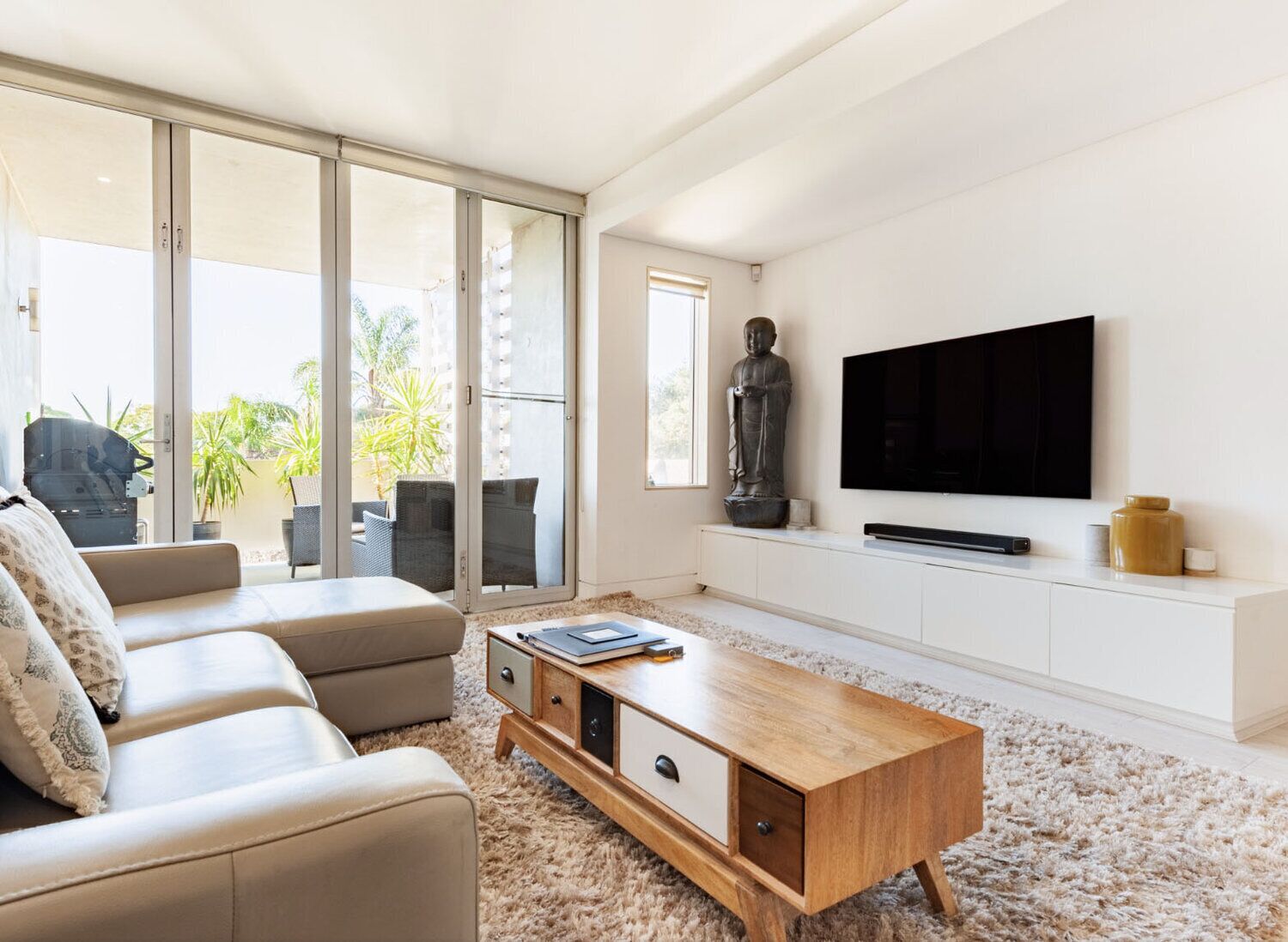 Smart TV, video games, books, stereo