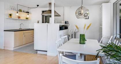 Lovely cottage full of holiday atmosphere