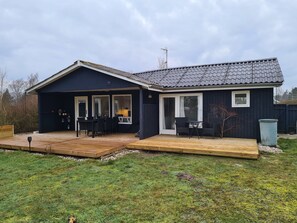 Exterior - Lovely cottage full of holiday atmosphere (Rødby)