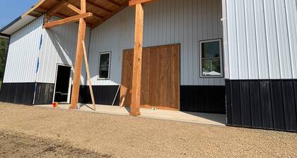 The Barn at Orchard's Edge - Event Center