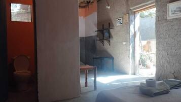 Habitación doble clásica | Escritorio y wifi gratis